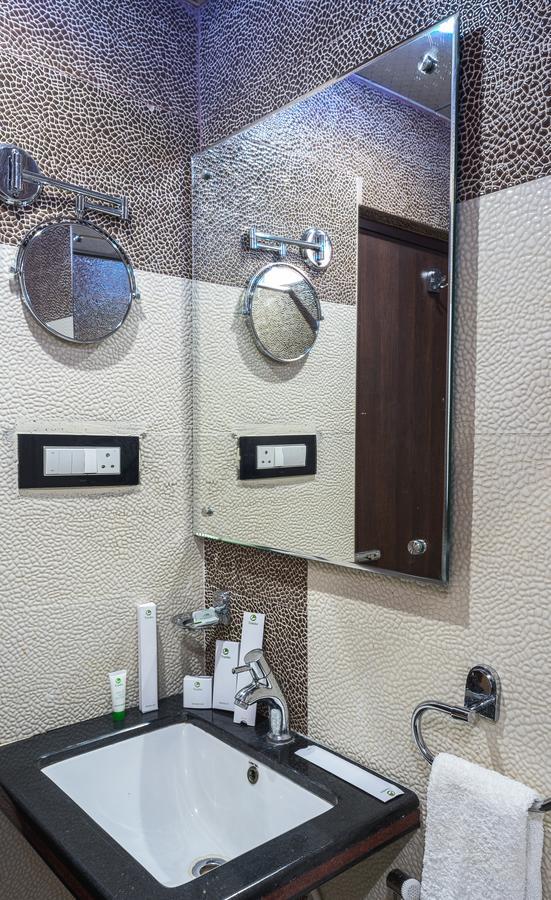 Treebo Empire Otel Vijayawāda Dış mekan fotoğraf