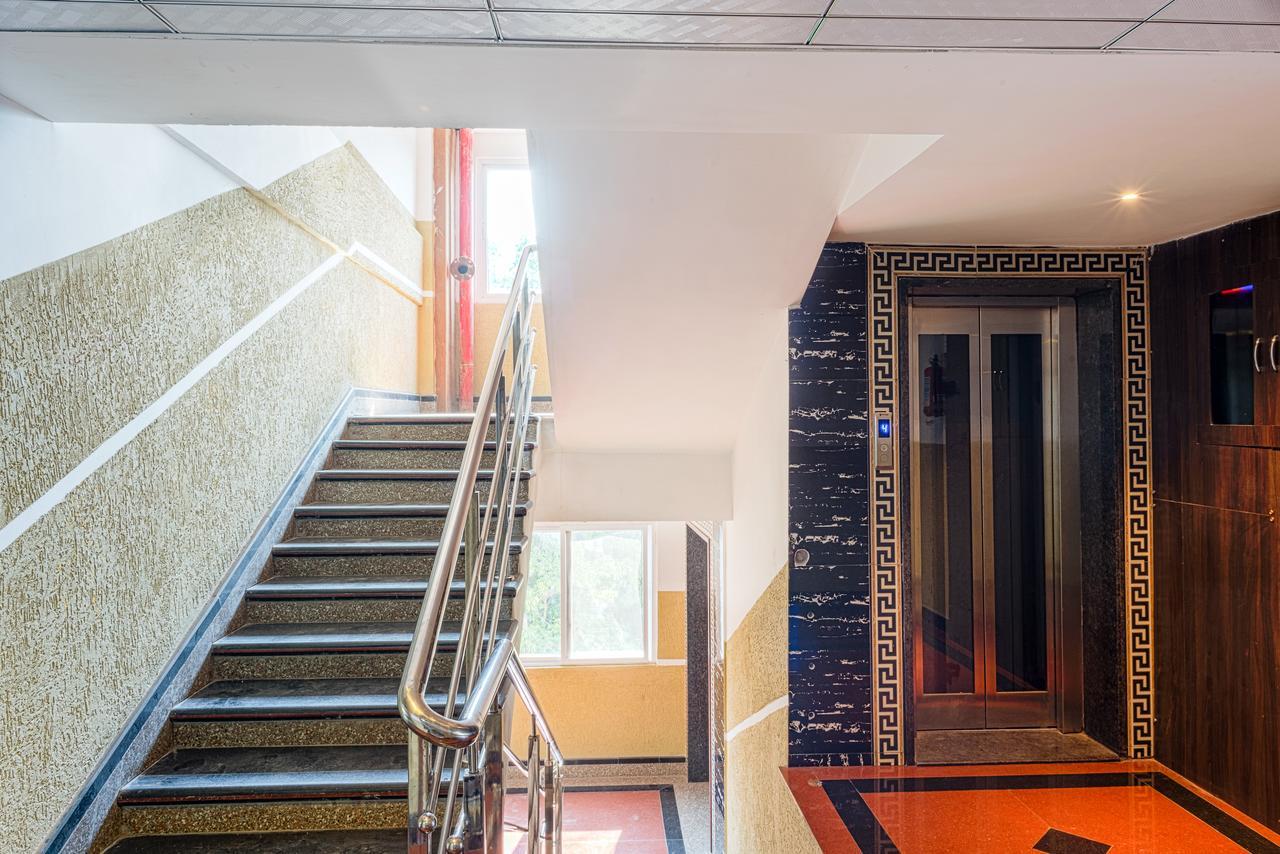 Treebo Empire Otel Vijayawāda Dış mekan fotoğraf