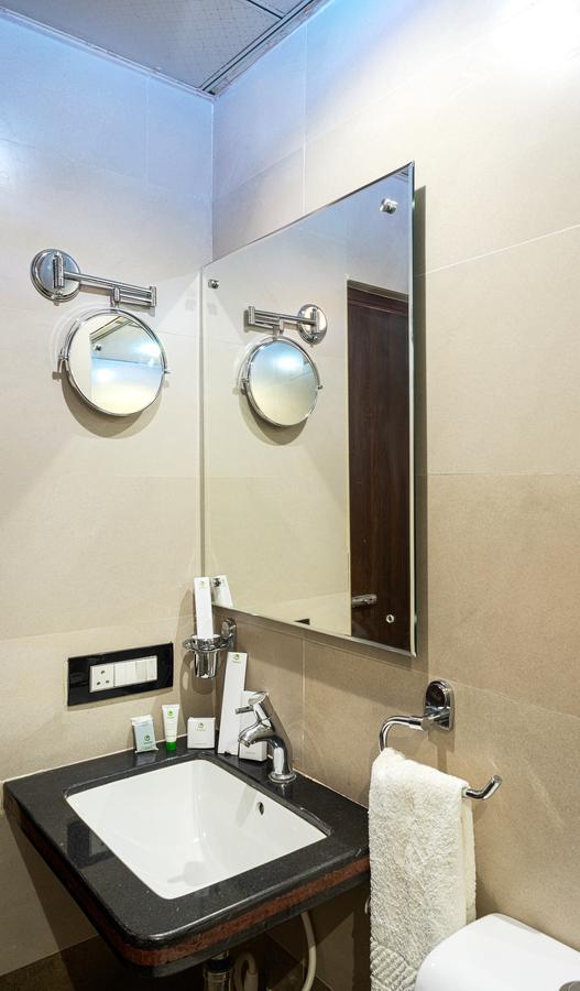 Treebo Empire Otel Vijayawāda Dış mekan fotoğraf
